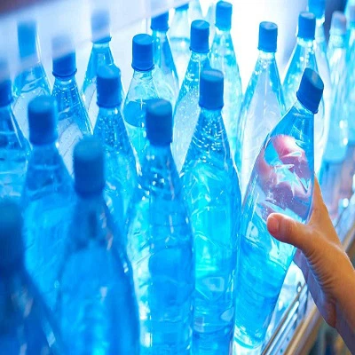 Com es fan les ampolles de plàstic