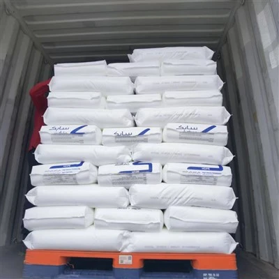Emmotllament per injecció HDPE grau SABIC M200056 per a taps